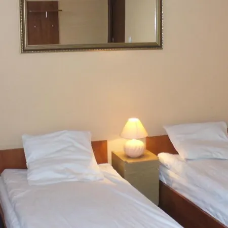 Park 3* Myslenice